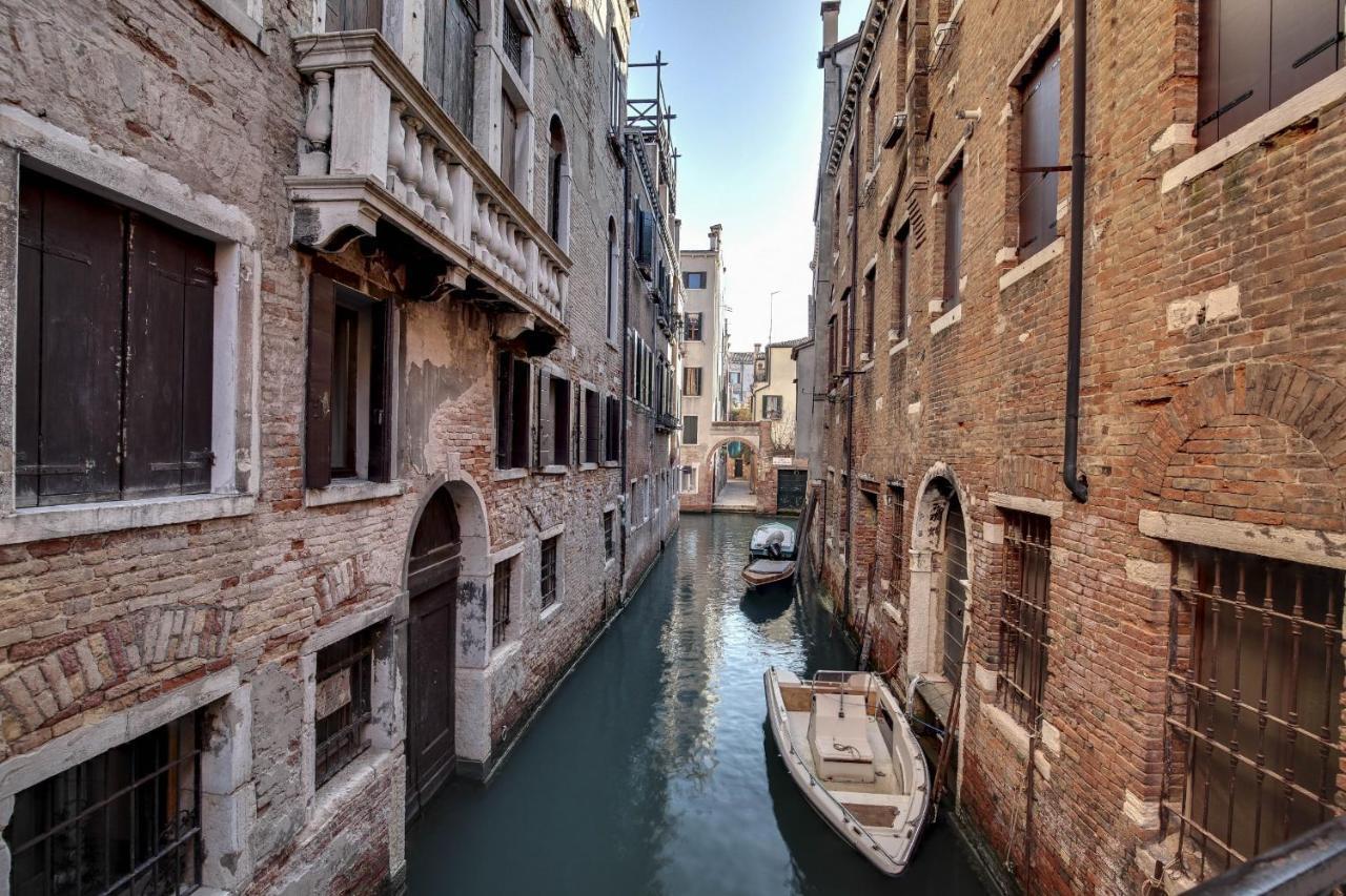 Canal View Suite In Rialto By Wonderful Italy Venecia Exterior foto